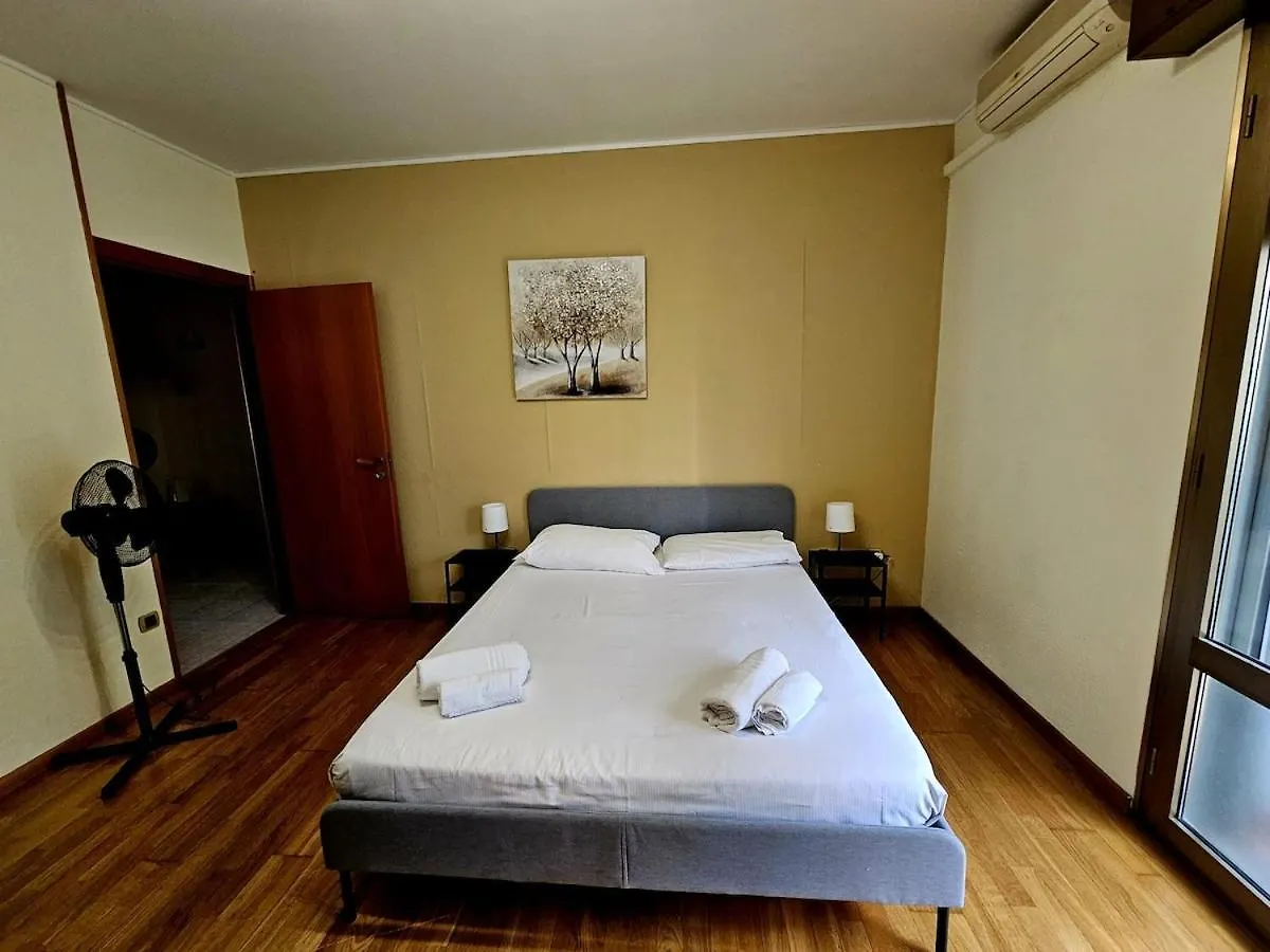 Abeti House Apartment Milan Italy